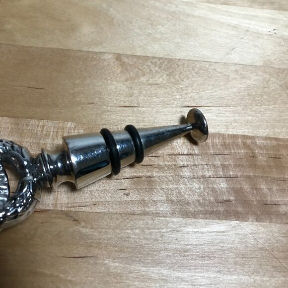 Mud Pie Silver Plated Double Sided Cast Heavy Weight Metal Lion Bottle Topper 5" - Picture 8 of 10